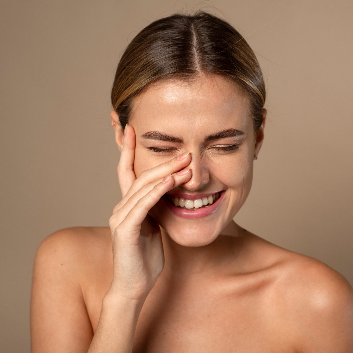 GlowLift RF & Cryo Facial