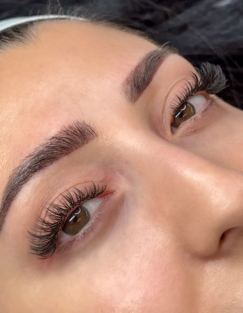 Hybrid Lash Extentions