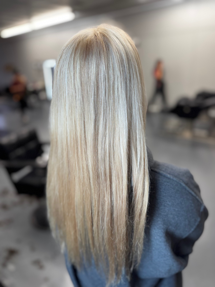 Full Highlight at Kirkland Hair Co. in Coushatta, LA