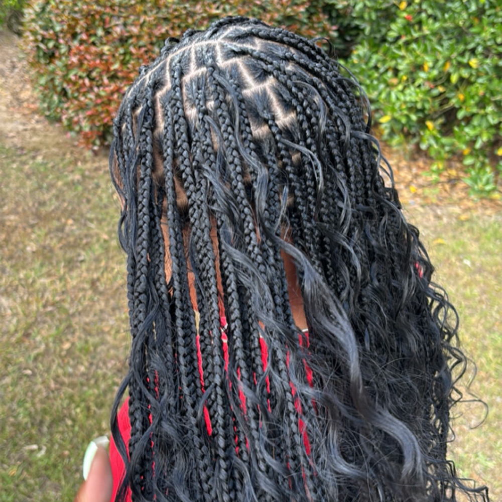 Small Bohemian - Mid Back Length at Knotless By Mya in union city, GA