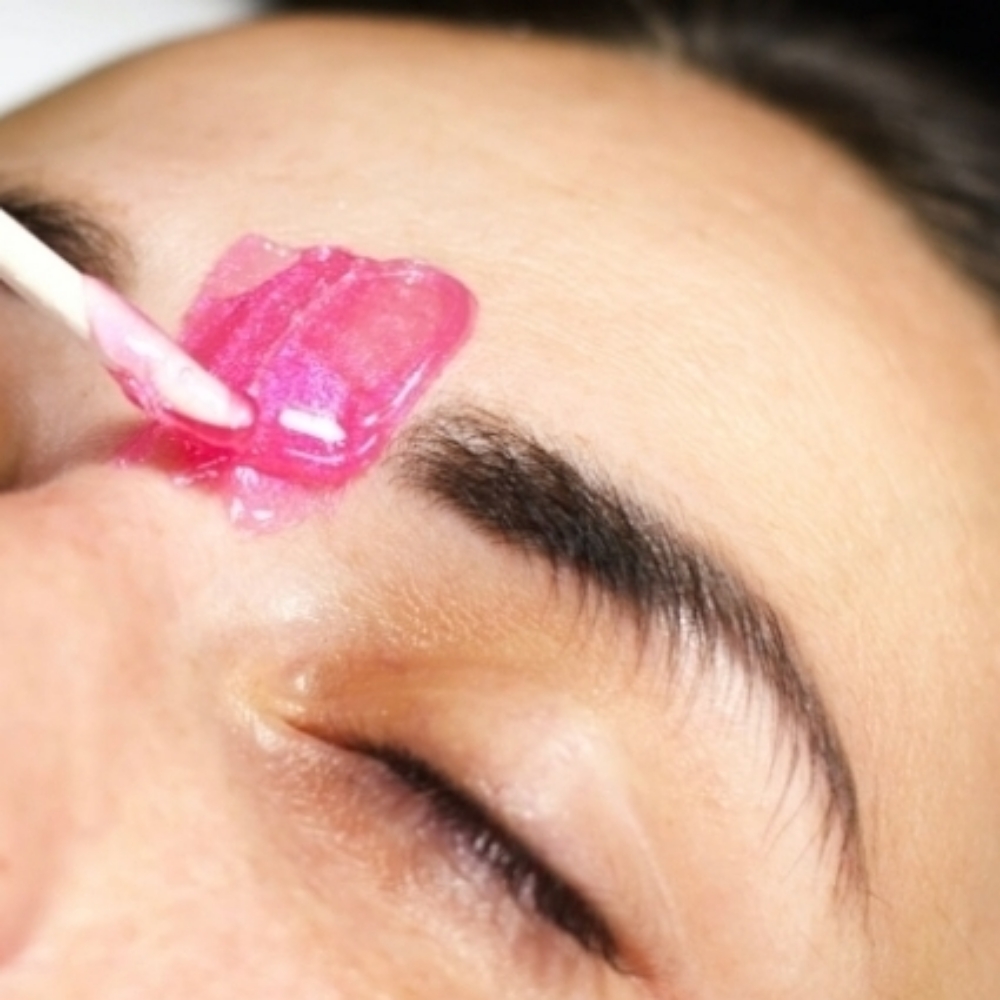 Brow Touch-up/Waxing