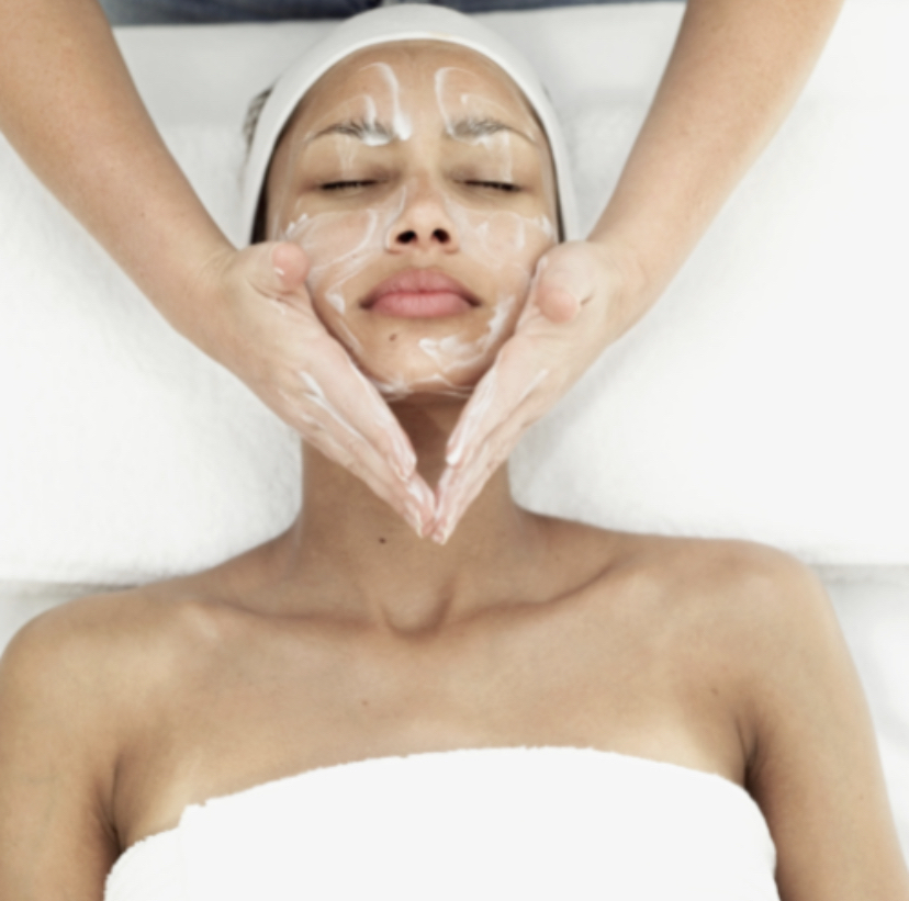 Rejuvenating Facial - 60 Mins