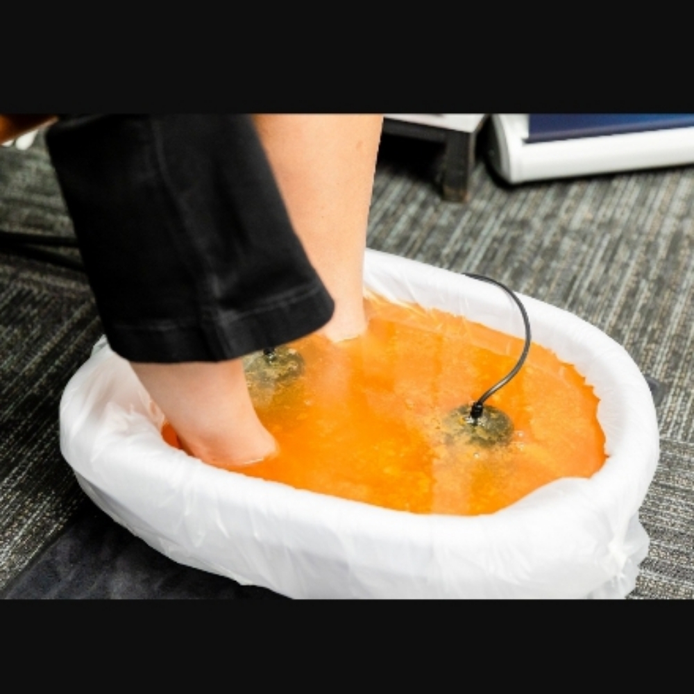 Mobile Ionic Foot Bath at Salt & Sage Mobile Wellness in Fort Myers, FL