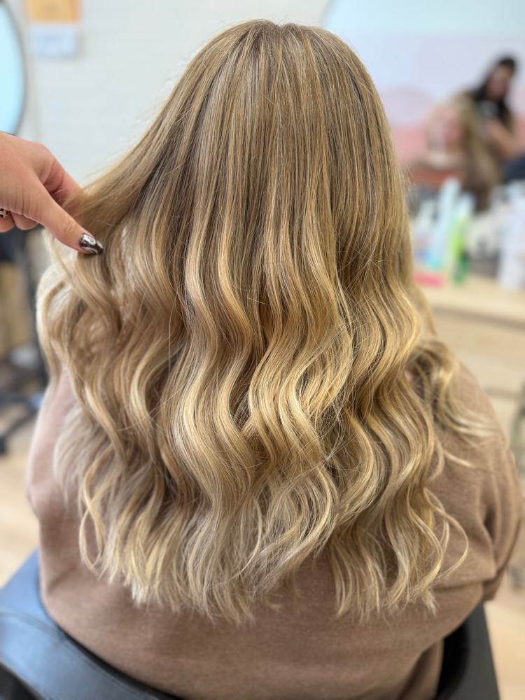 Teasy Lights at Styles By Kaylee Myles in Hurricane, WV