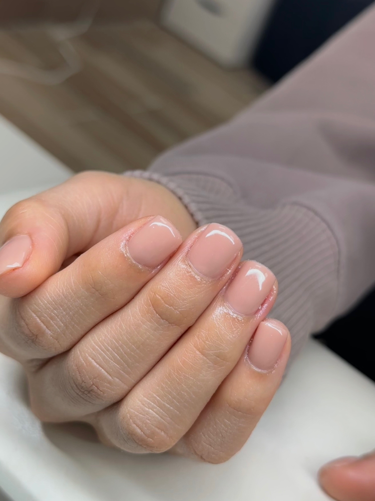 Builder Gel Mani