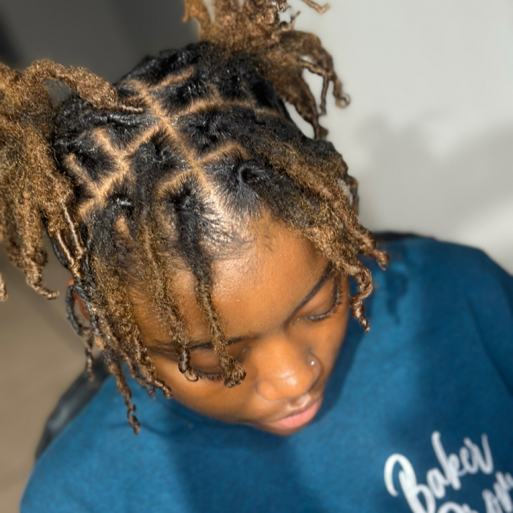 Insta Locs at Second Gen in Mobile, AL