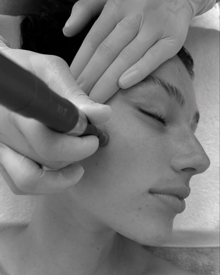 Signature HydraFacial