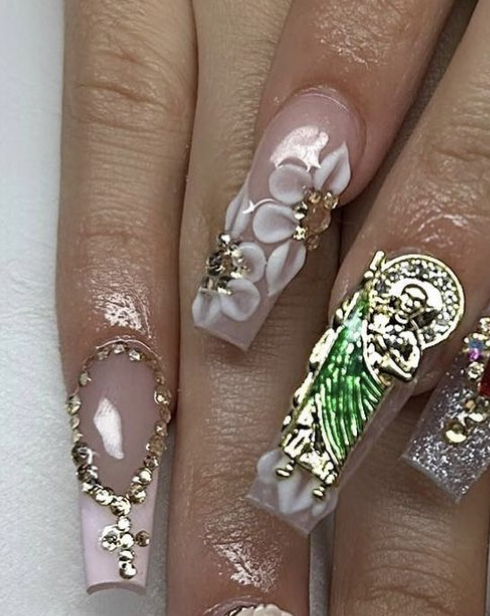 3-d Flower $5 Per Nail