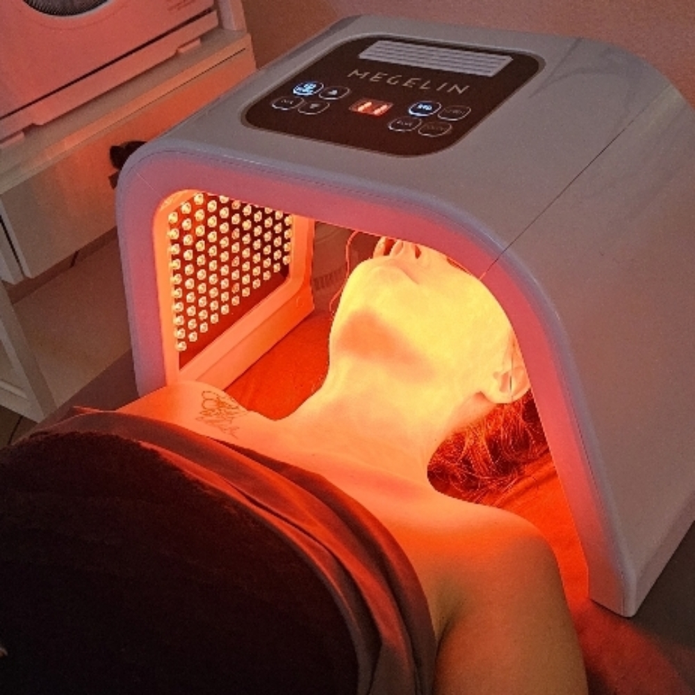 LED Red Light Therapy (Add-On)