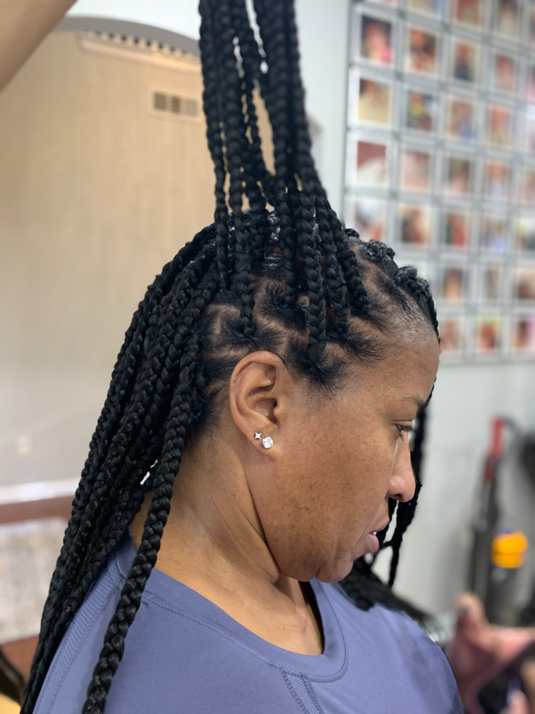 Medium Knotless Braids