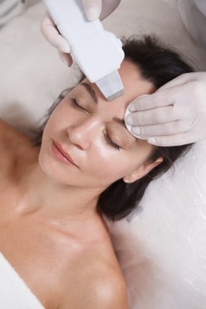 Ultrasonic Facial