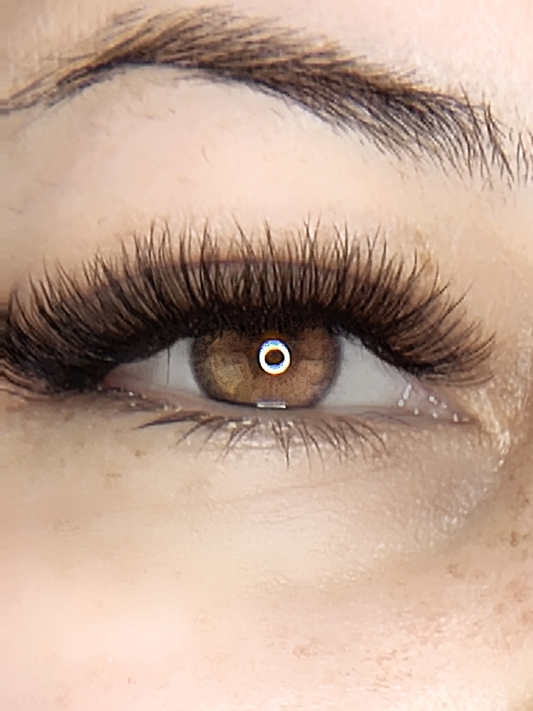 Volume Lash Extensions