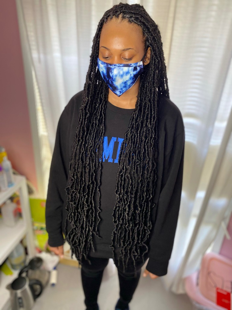 Butt/Thigh Length Soft Locs