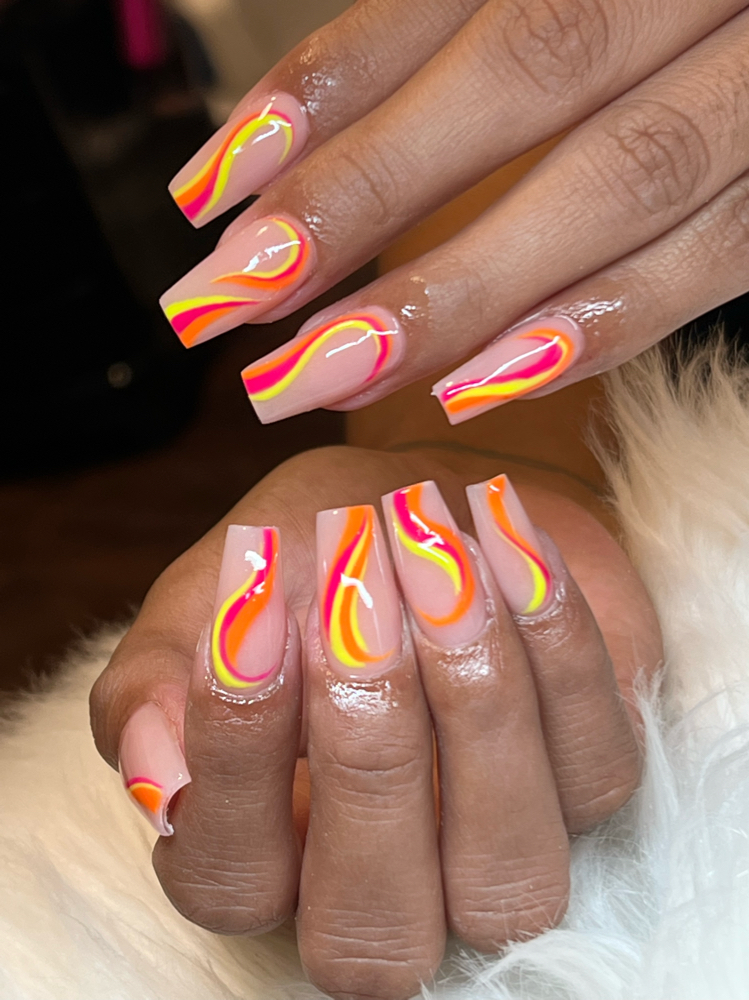 Swirl Nail Art at Nails By Lina 239 in Naples, FL