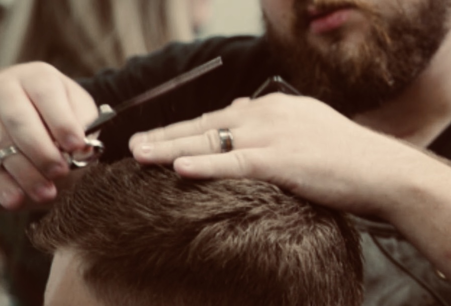 Classic Men's Haircut
