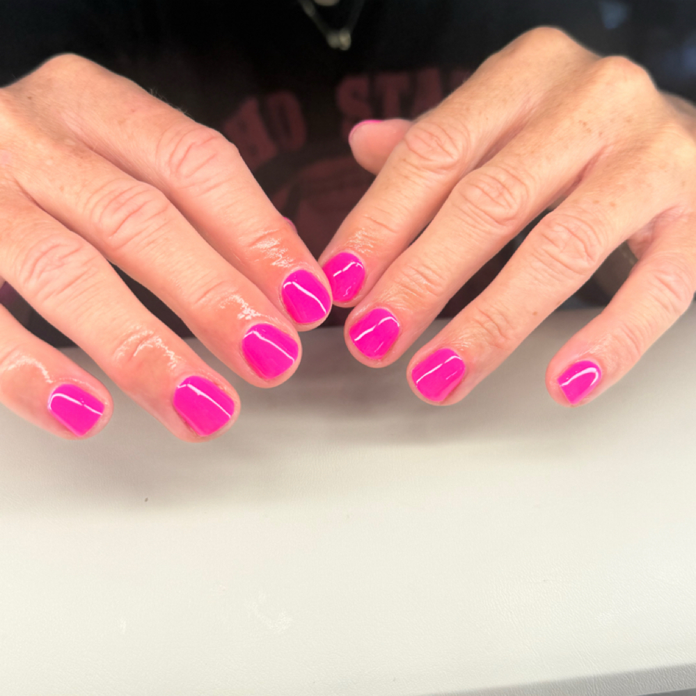 Basic gel manicure at Sets by Hannah in Hilliard, OH