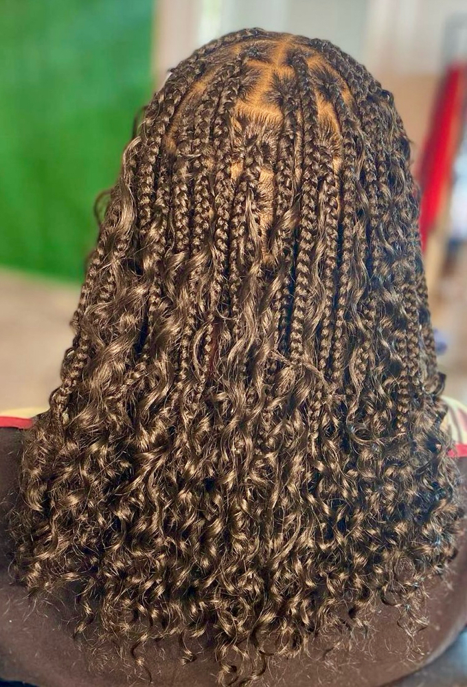 Boho Knotless braids Med. 18-22 in.