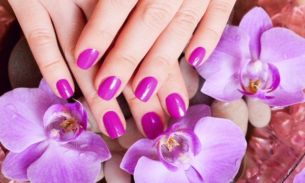 Organic Deluxe Manicure