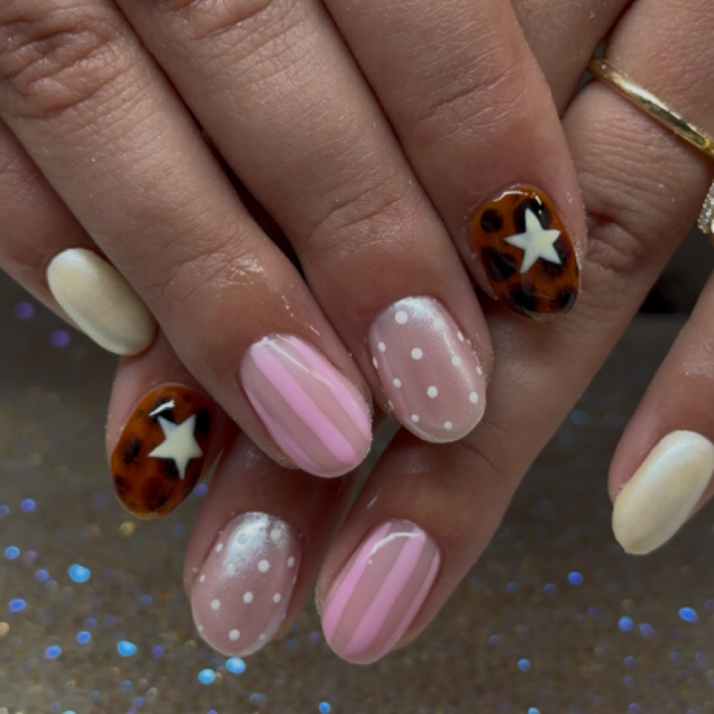 Hard Gel Overlay at Nailsbyaallison in Kelso, WA