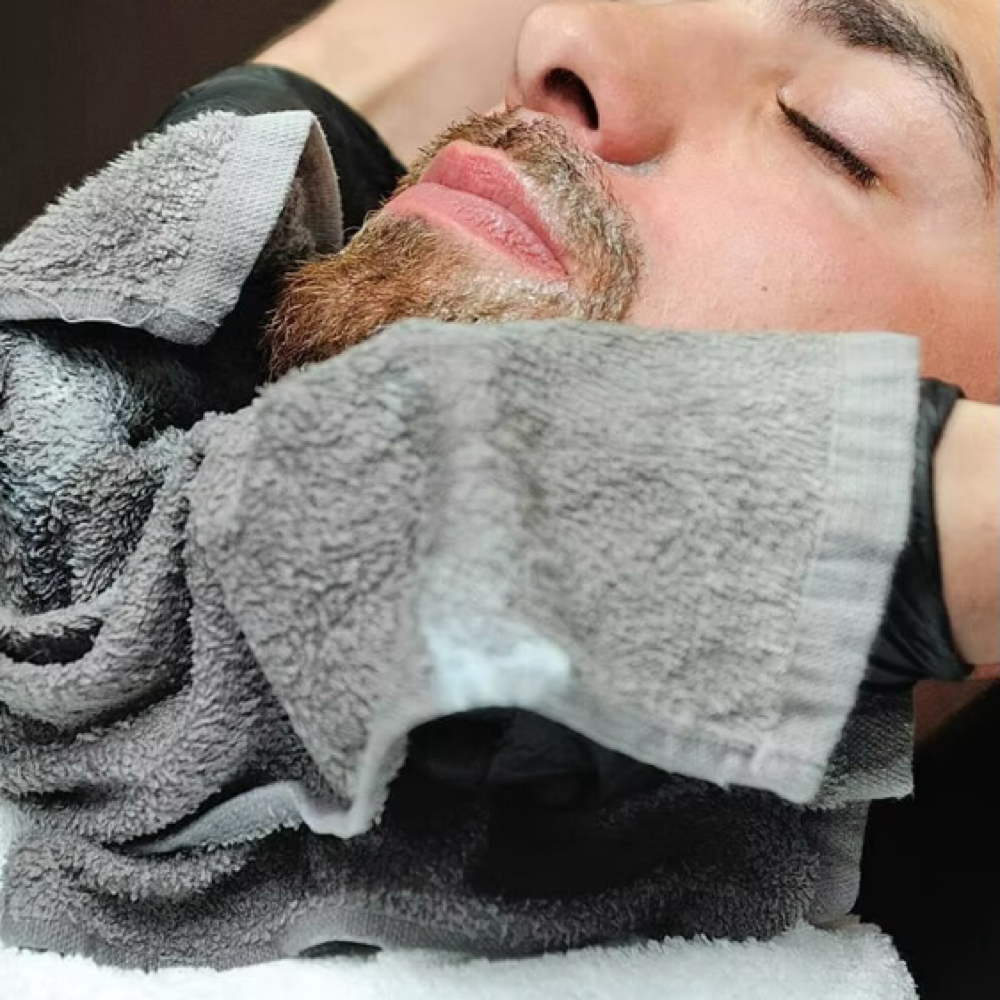 Cut/Beard/Scalp Massage/Hot Towel at ME in Fenton, MI