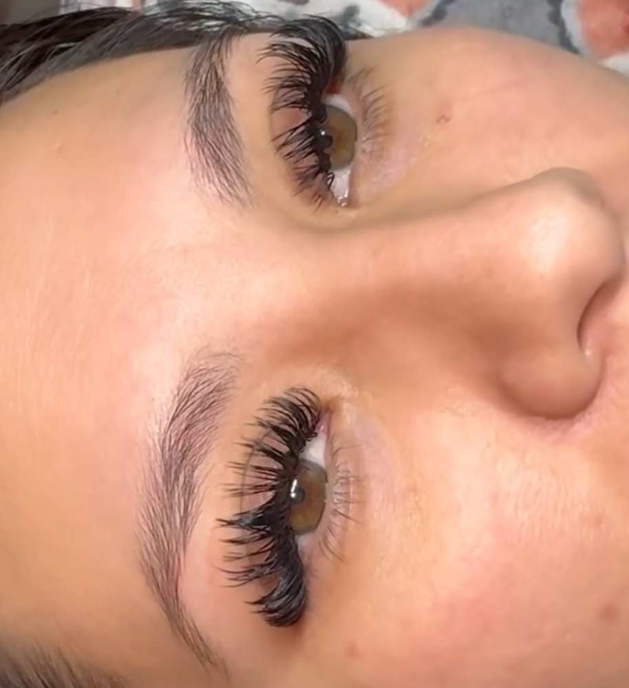 Wetset Lash Extensions at The lovely Fairy in Dinuba, CA