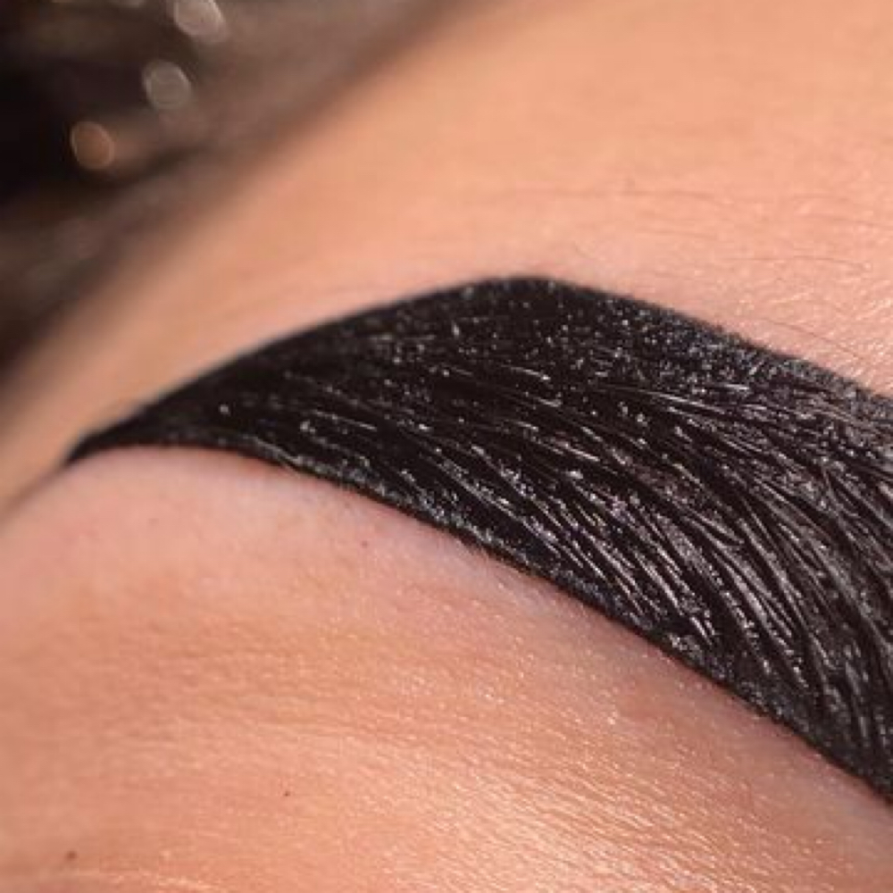TINT BROWS AND LASHES at ROSTRO PERFECTO in Hialeah, FL