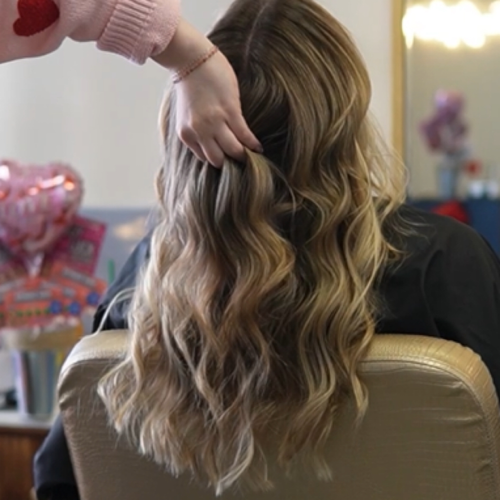 Signature Mane Bombshell Blowout at Mane Groove by Carla in Laconia, NH