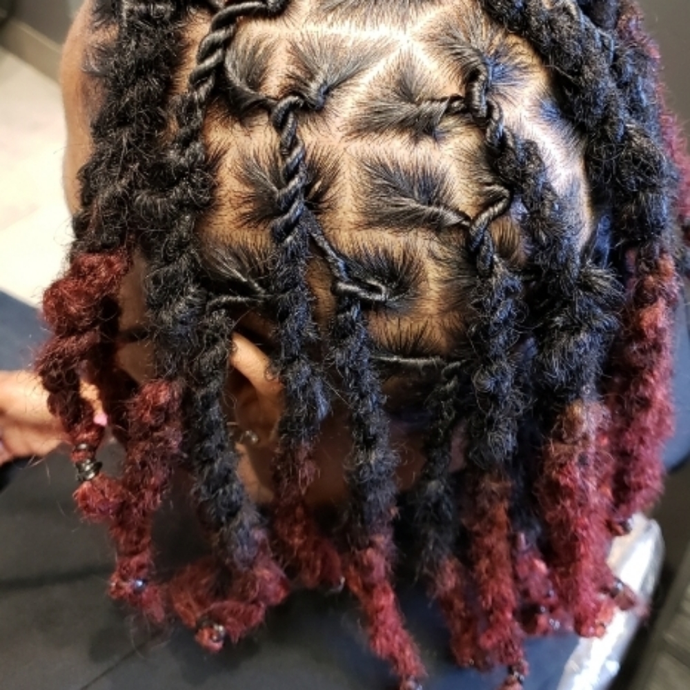 Two Strand W/Treatment (Shoulder) at YTS NATURALS in CLEVELAND, OH