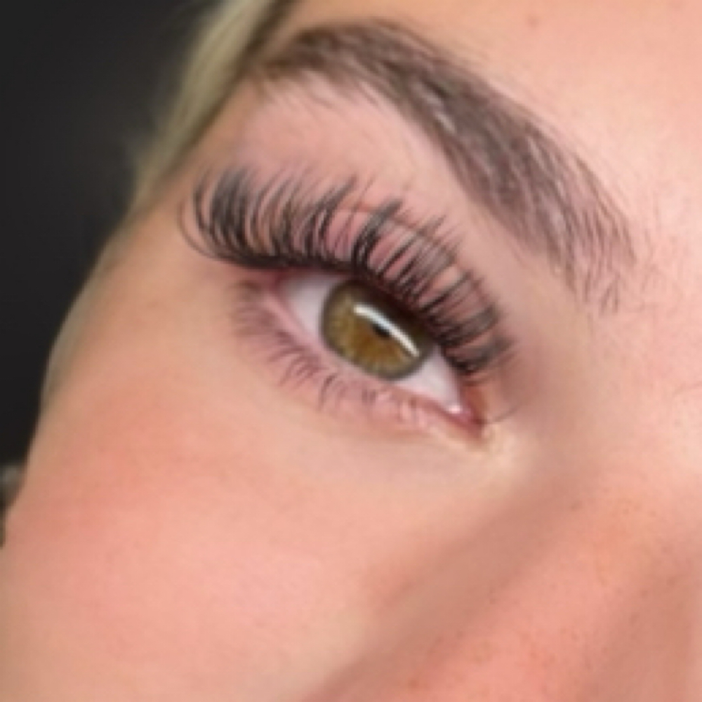 Wet set at Jalyn Smith in Manchester, KY