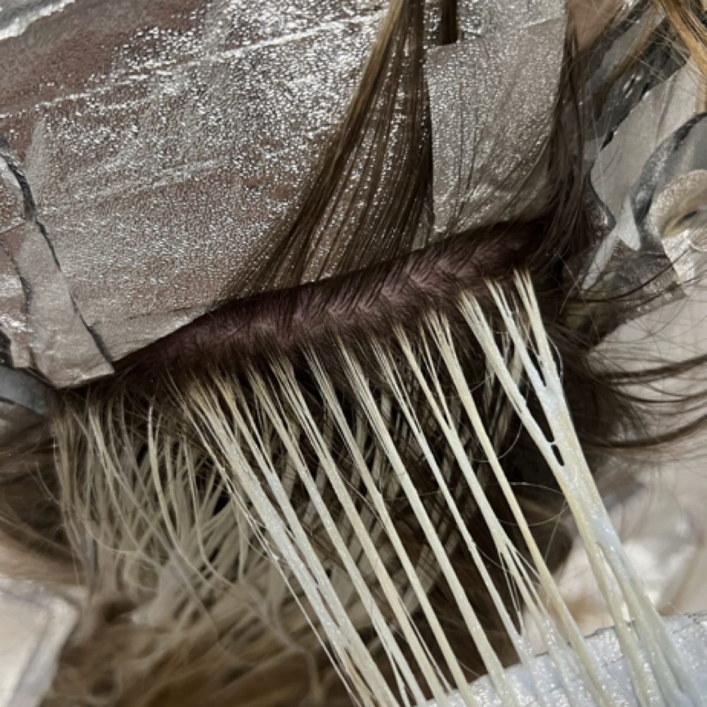 Highlight Retouch at JS Hair in Huntersville, NC