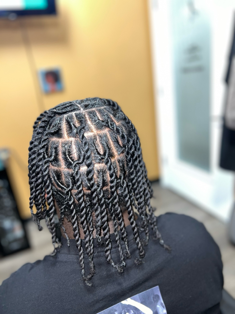 Flat 2 strand twist