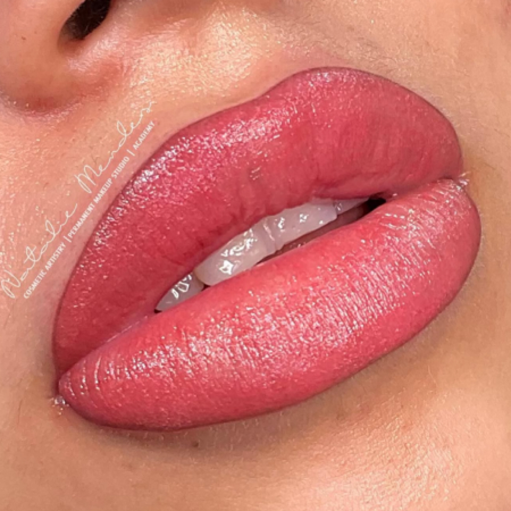 3D Bubble Lips at Cosmetic Artistry in Lancaster, CA