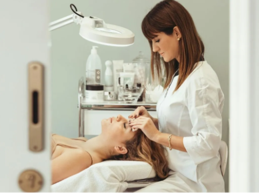 Dermaplaning