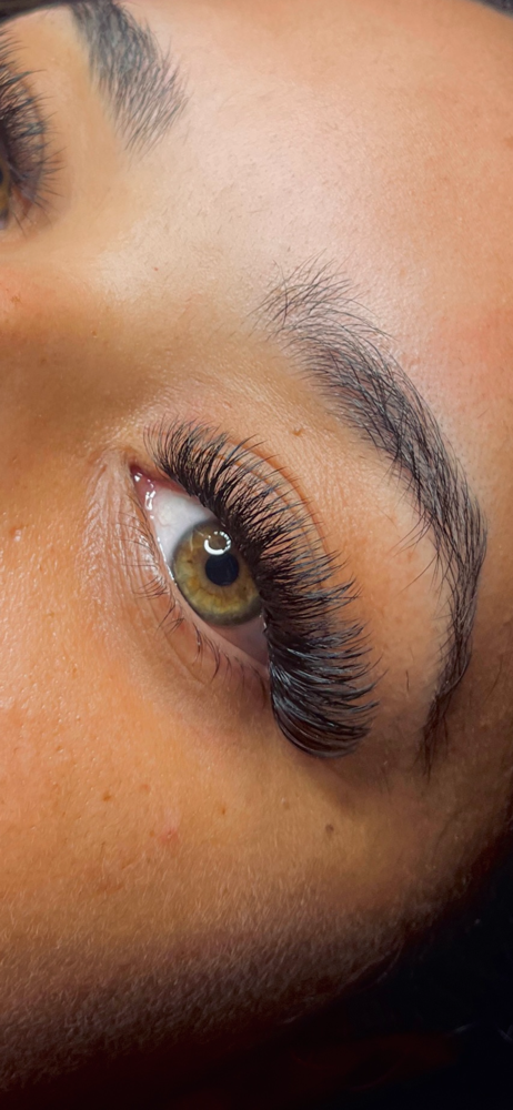 Hybrid Lashes - Full Set at Esthetics With Coral in Athens, TN