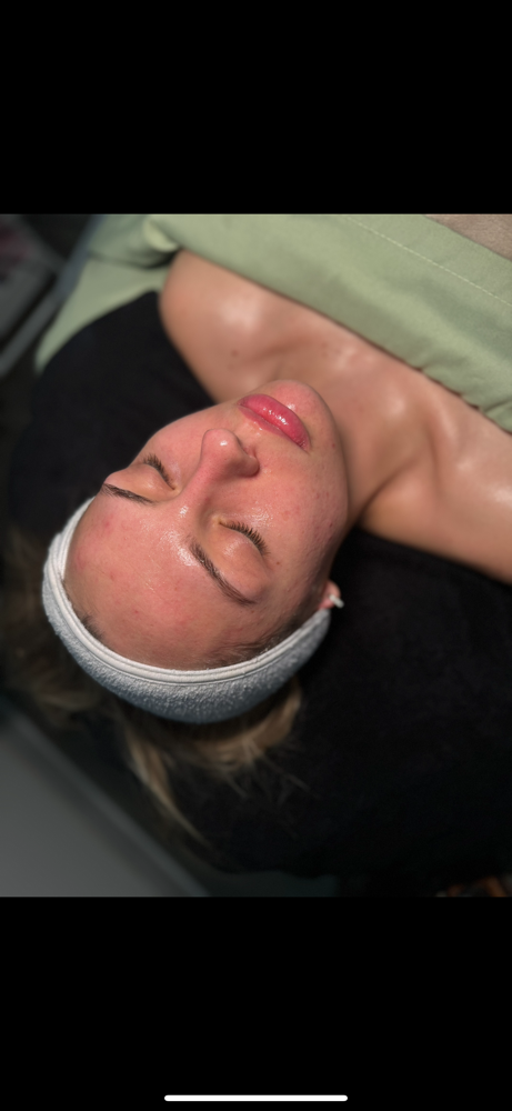 Sage & Skin Signature Facial