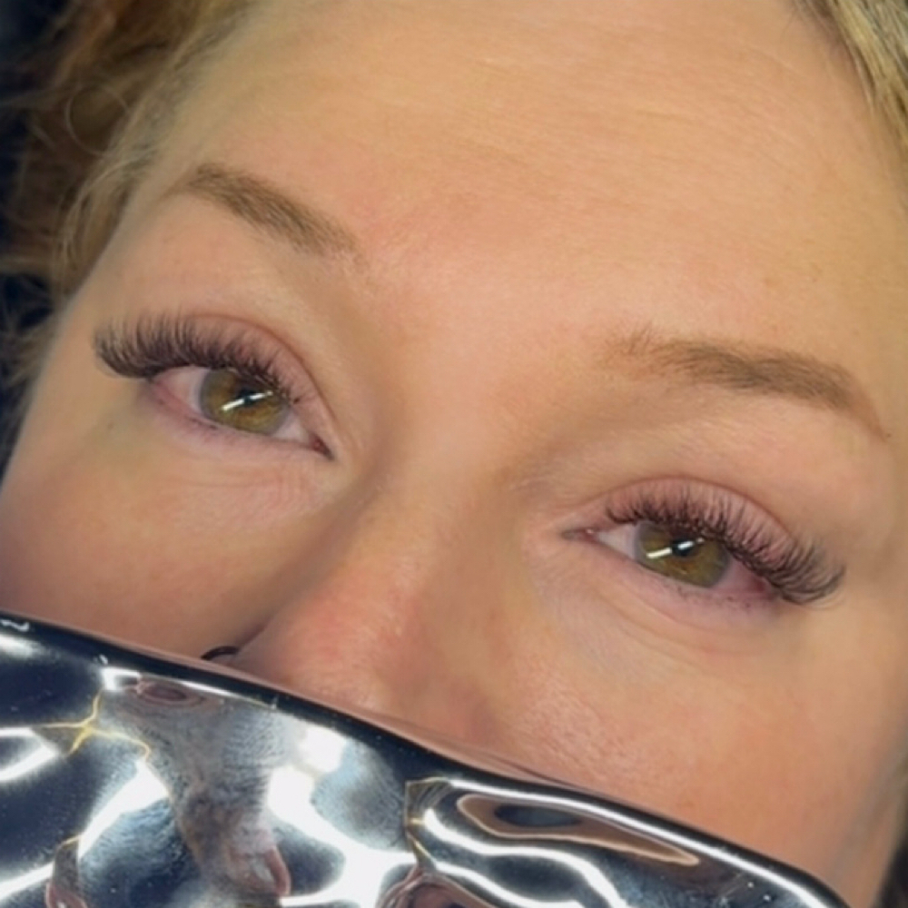 Brown Hybrid Lash Set at 760 Studio Beauty Salon in Hinesville, GA