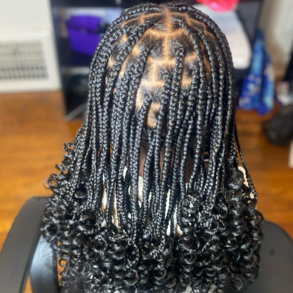 Kid Braid Styles at DLUXE Effect in Saint Louis, MO
