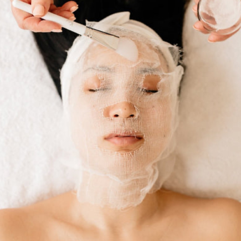 ICY CRYO THERAPY🥰Existing Clients at BELLA BAR HOLISTIC AESTHETICS in Leawood, KS