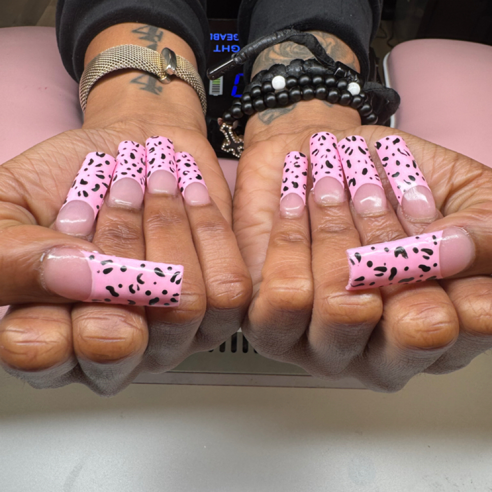 Designs/Gems at SK Allure Experience in Norfolk, VA