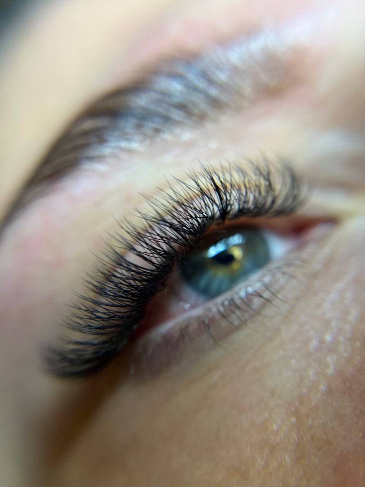 Express Eyelash Extensions