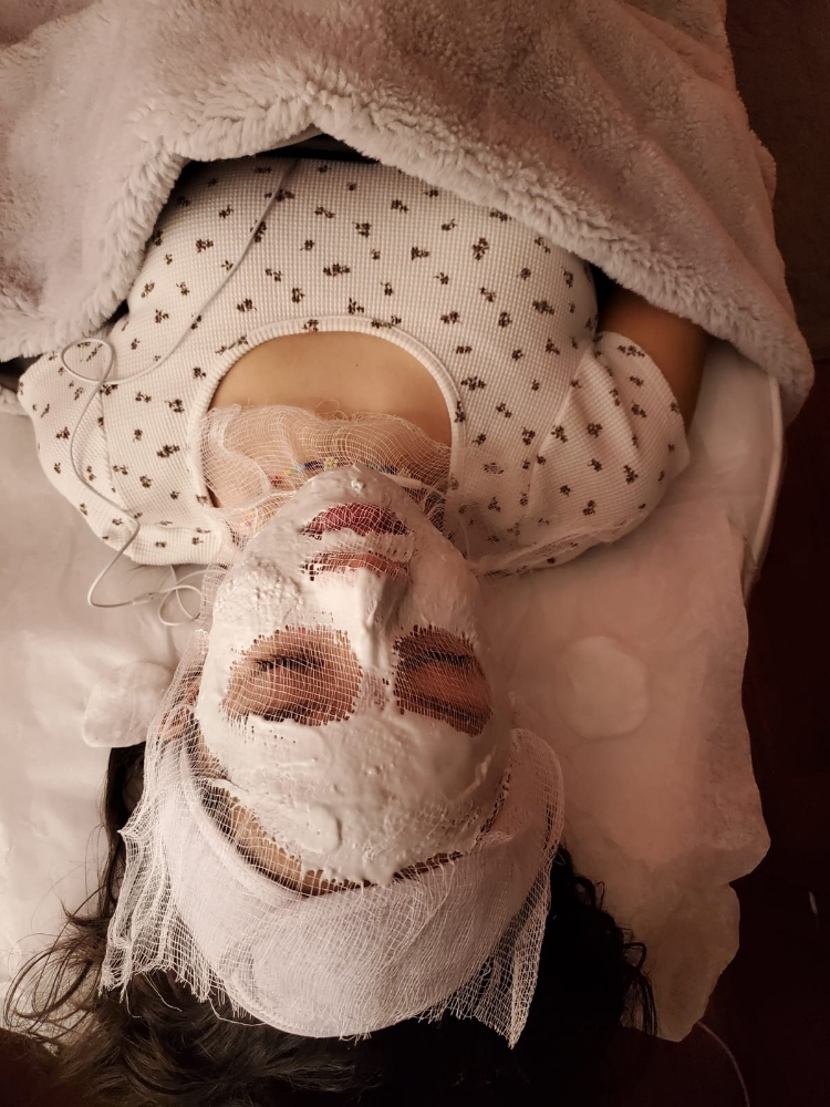 Teen Facial at BELLA'S SENSES SPA by Angie in Coral Springs, FL