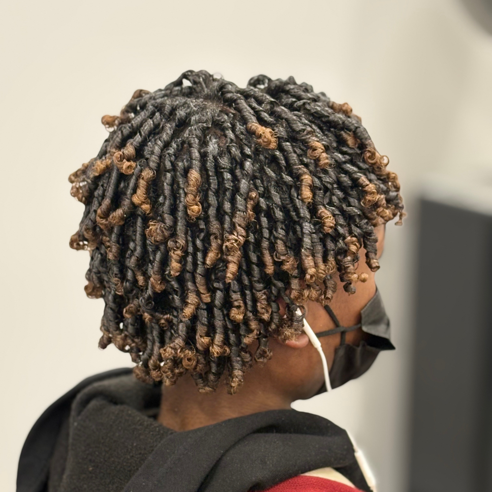 Finger Coils at Styles by Onyi in Hazel Crest, IL