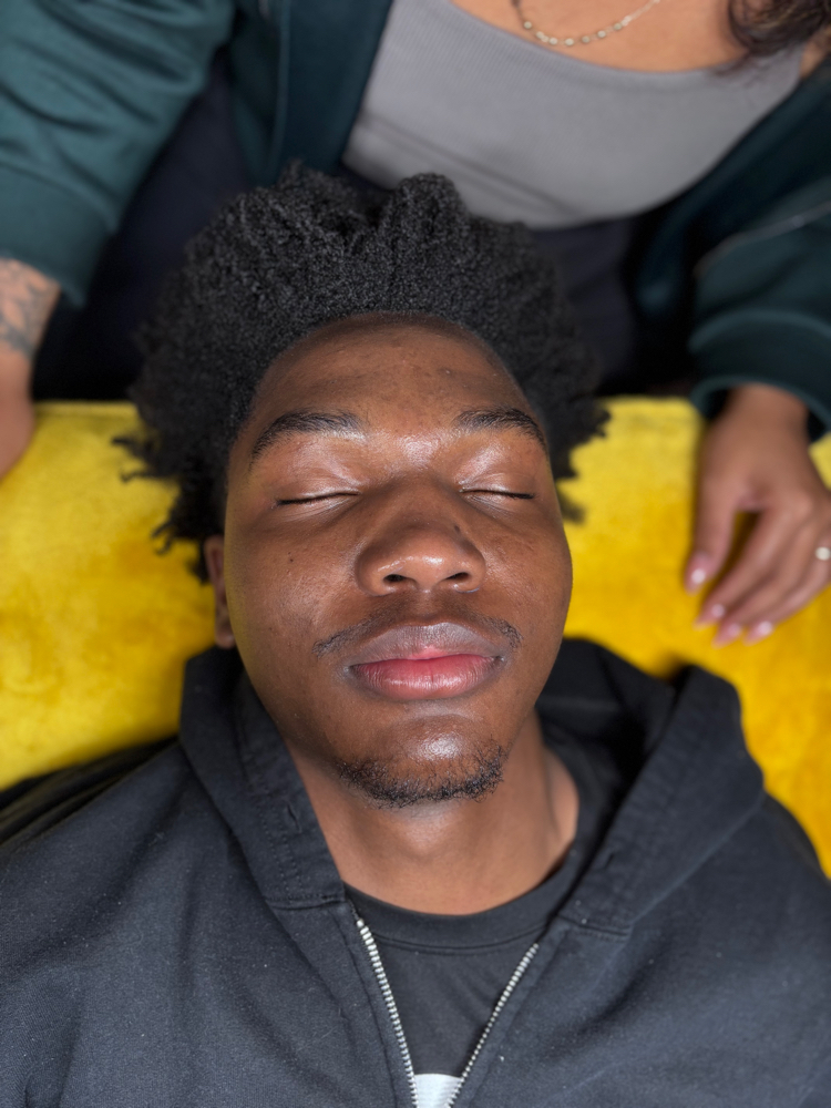 Teen Facial at D’luxe esthetics in Orange Cit, FL