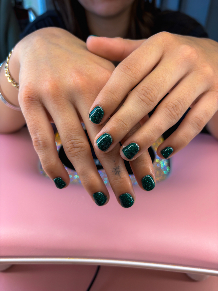 Shanise- Gel Manicure