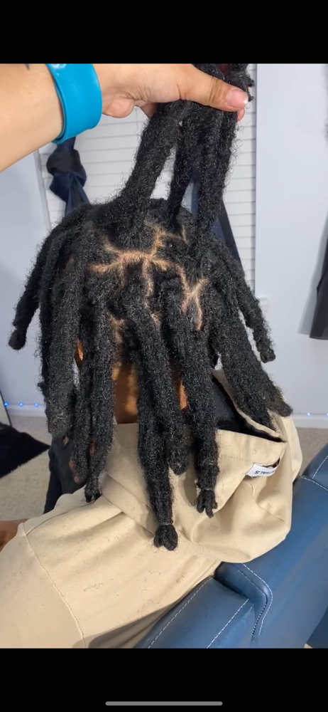 Wicks at Estrebeautyy in Columbia, MO