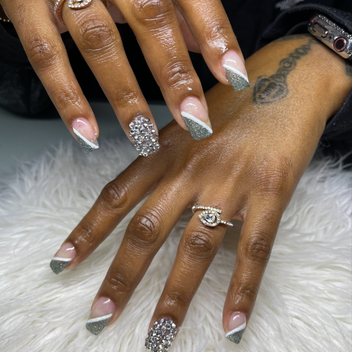 Short Full Set + 2 Nail Art at Pretty N Polished Nails by Mi Mi in Suffolk, VA