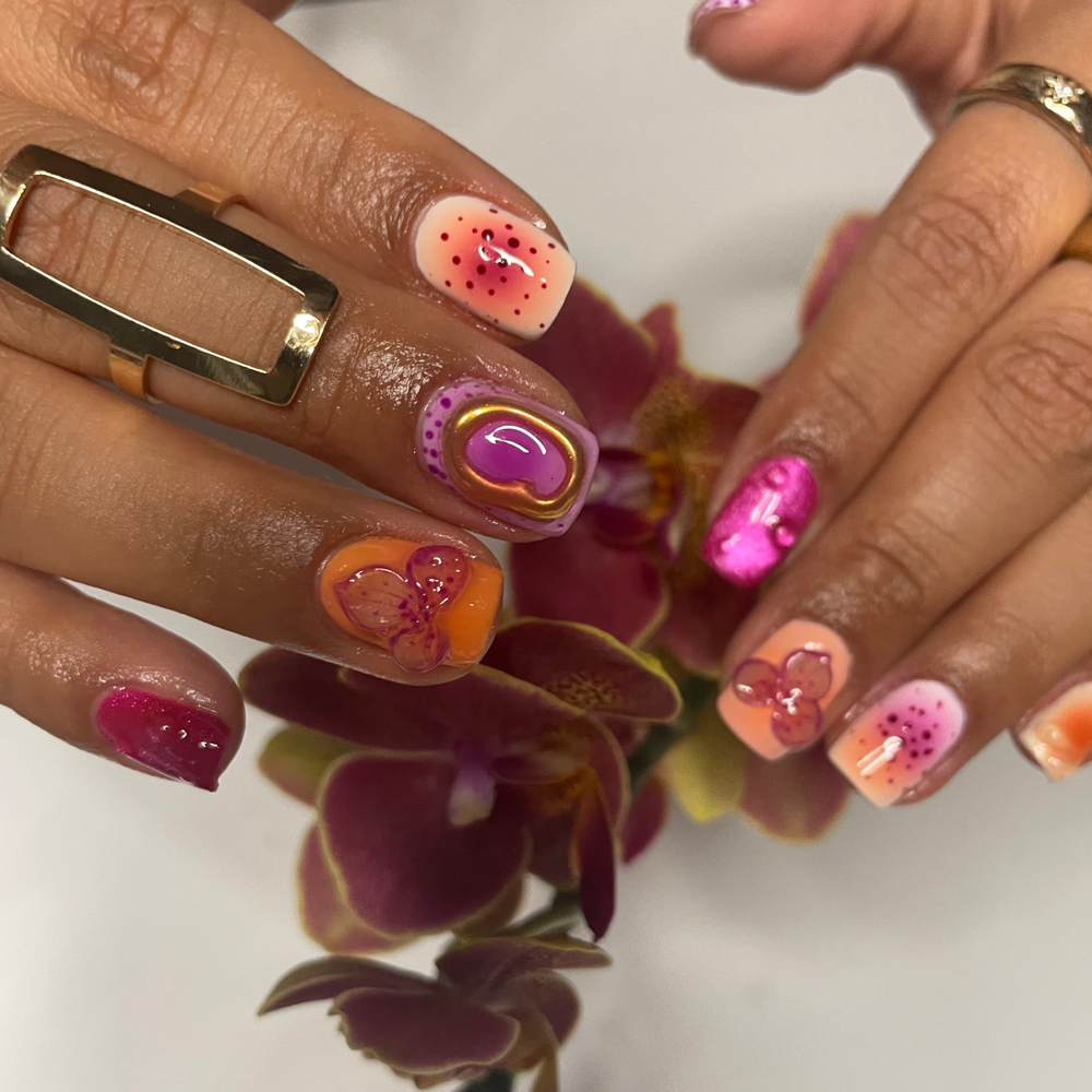 Extra Structured Manicure