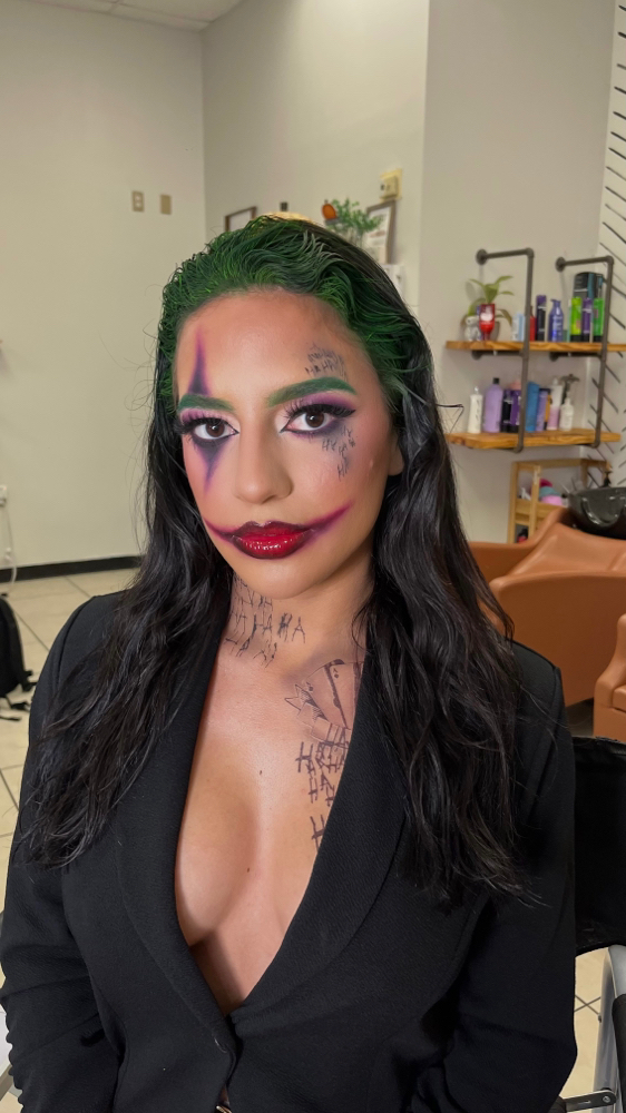 SPOOKY GLAM