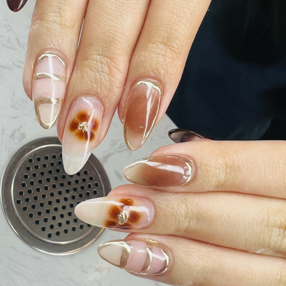 Gel/shellac at TENOVER NAIL STUDIO in Salem, OR