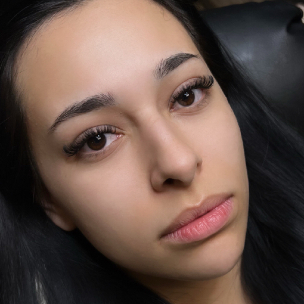 Apprentice Lash Full Set at The Beauty Icon in Camby, IN